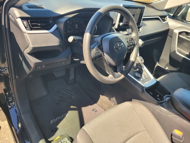 Used 2024 Toyota RAV4 XLE w/ Convenience Package AWD/4WD image 12