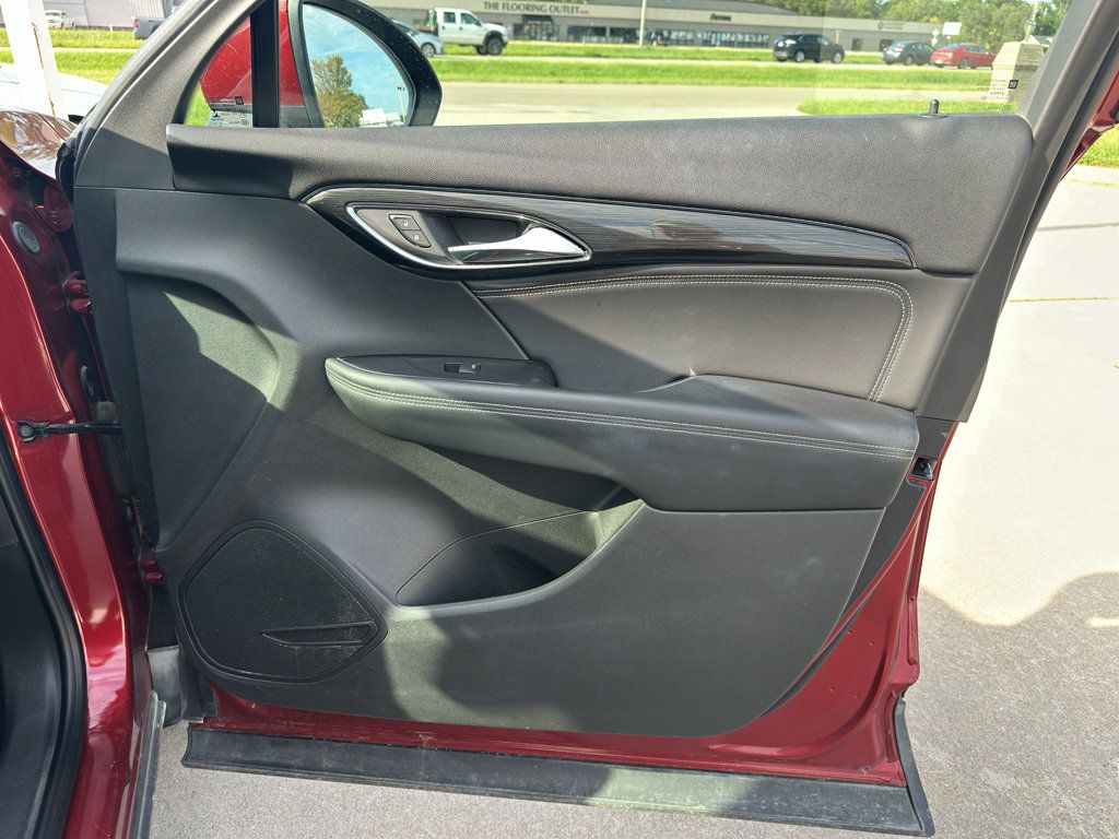 Used 2022 Buick Envision Essence w/ Safety Package FWD image 29