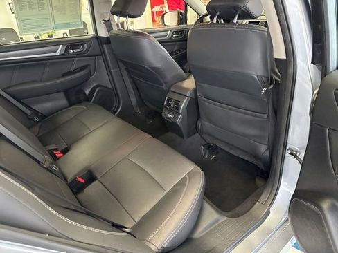 Used 2018 Subaru Legacy 2.5i Limited image 12
