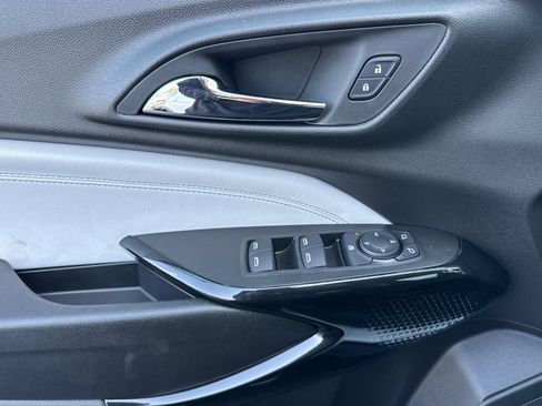 New 2026 Chevrolet Trax LT w/ Driver Confidence Package image 10