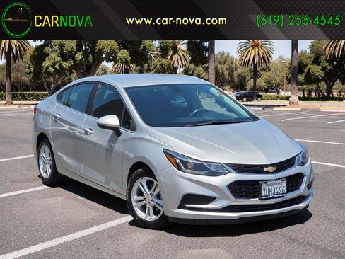 Used 2016 Chevrolet Cruze LT w/ Convenience Package FWD image 1