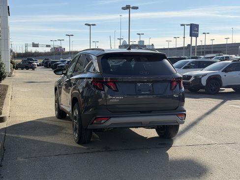New 2026 Hyundai Tucson SEL image 7
