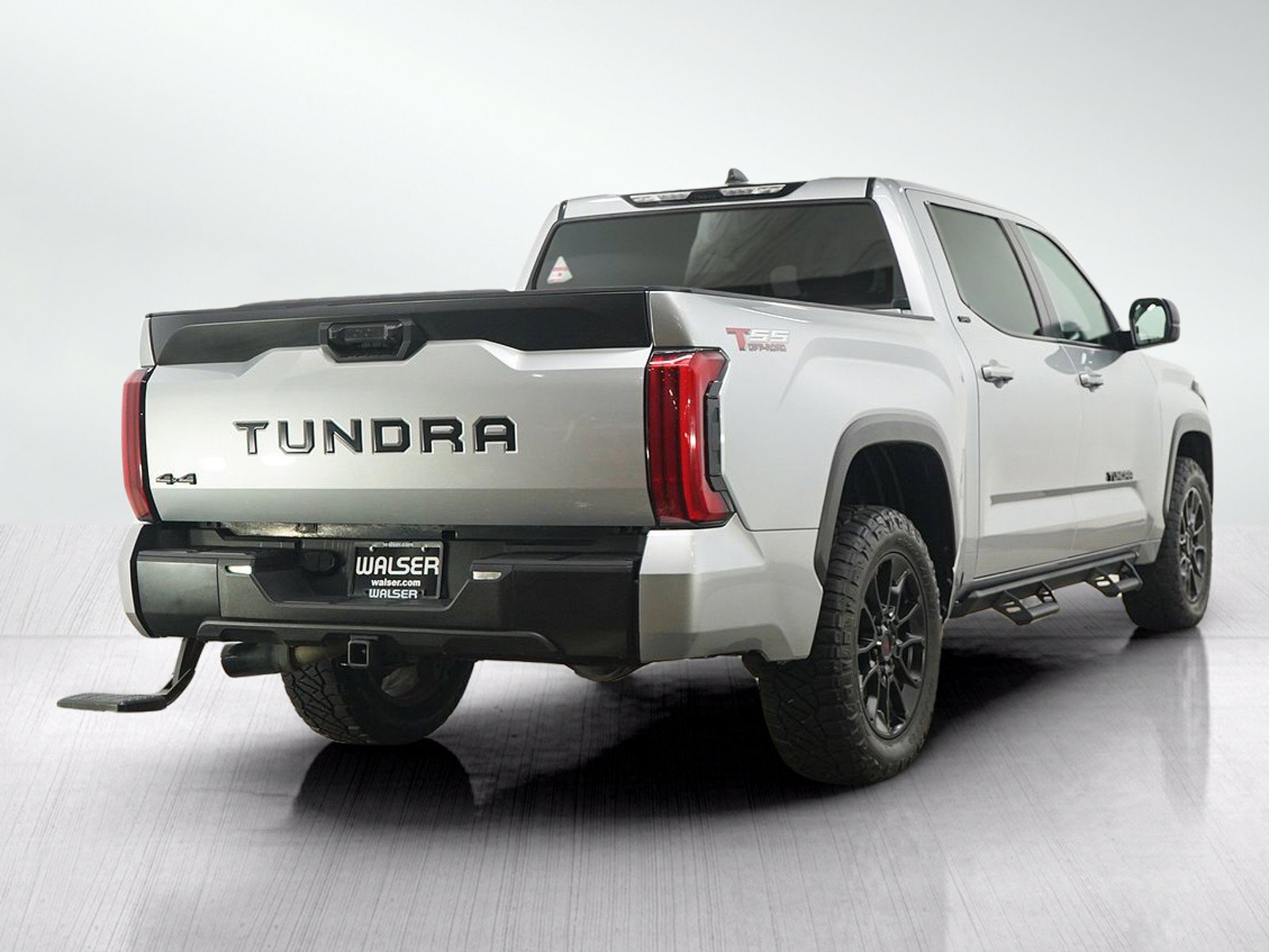 Used 2024 Toyota Tundra SR5 w/ SR5 Premium Package AWD/4WD image 7