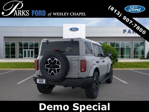 New 2026 Ford Bronco Outer Banks AWD/4WD image 8