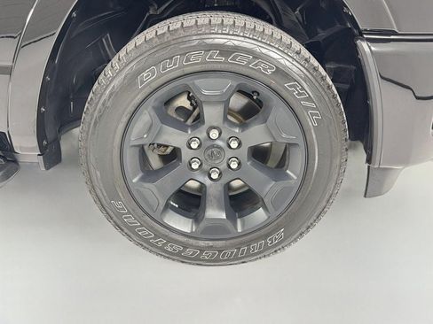 Used 2025 RAM 1500 Big Horn AWD/4WD image 33