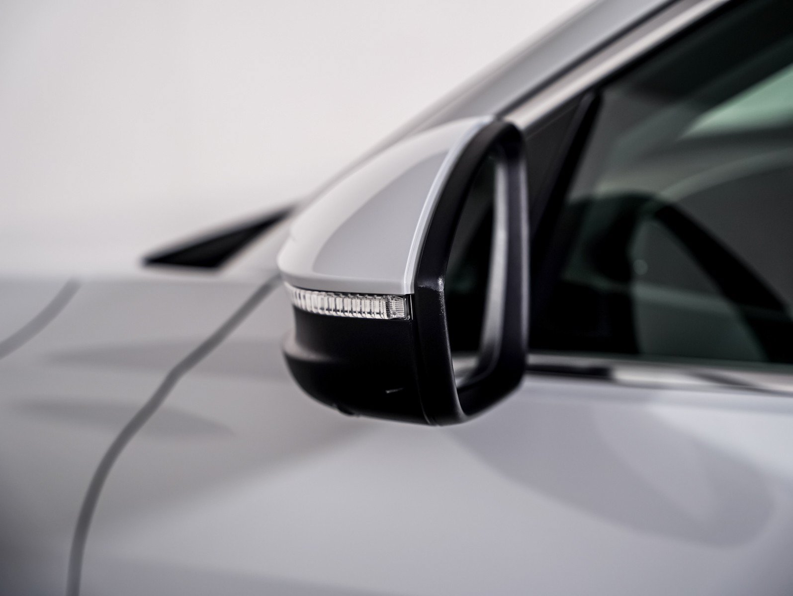 Used 2025 Audi Q5 Premium Plus AWD/4WD image 25