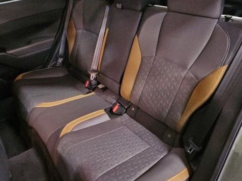 Certified 2025 Subaru Crosstrek 2.5i Sport w/ Crosstrek Mirror Package image 33