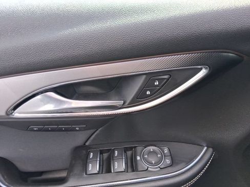 Used 2025 Buick Envision Sport Touring AWD/4WD image 16