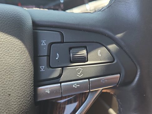 Used 2023 Cadillac Escalade Premium Luxury w/ Performance Package RWD image 26