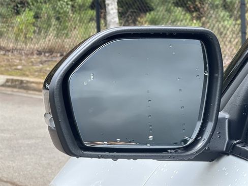 New 2026 Ford Explorer Platinum w/ LUX Leather Package image 30