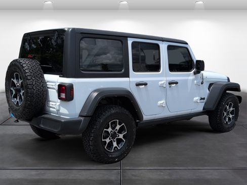 Used 2022 Jeep Wrangler Unlimited Sport AWD/4WD image 5