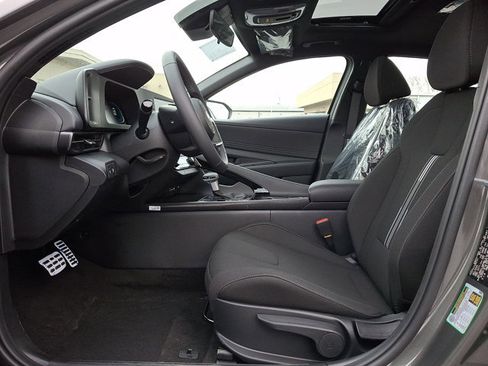 New 2026 Hyundai Elantra SEL Sport Premium image 10