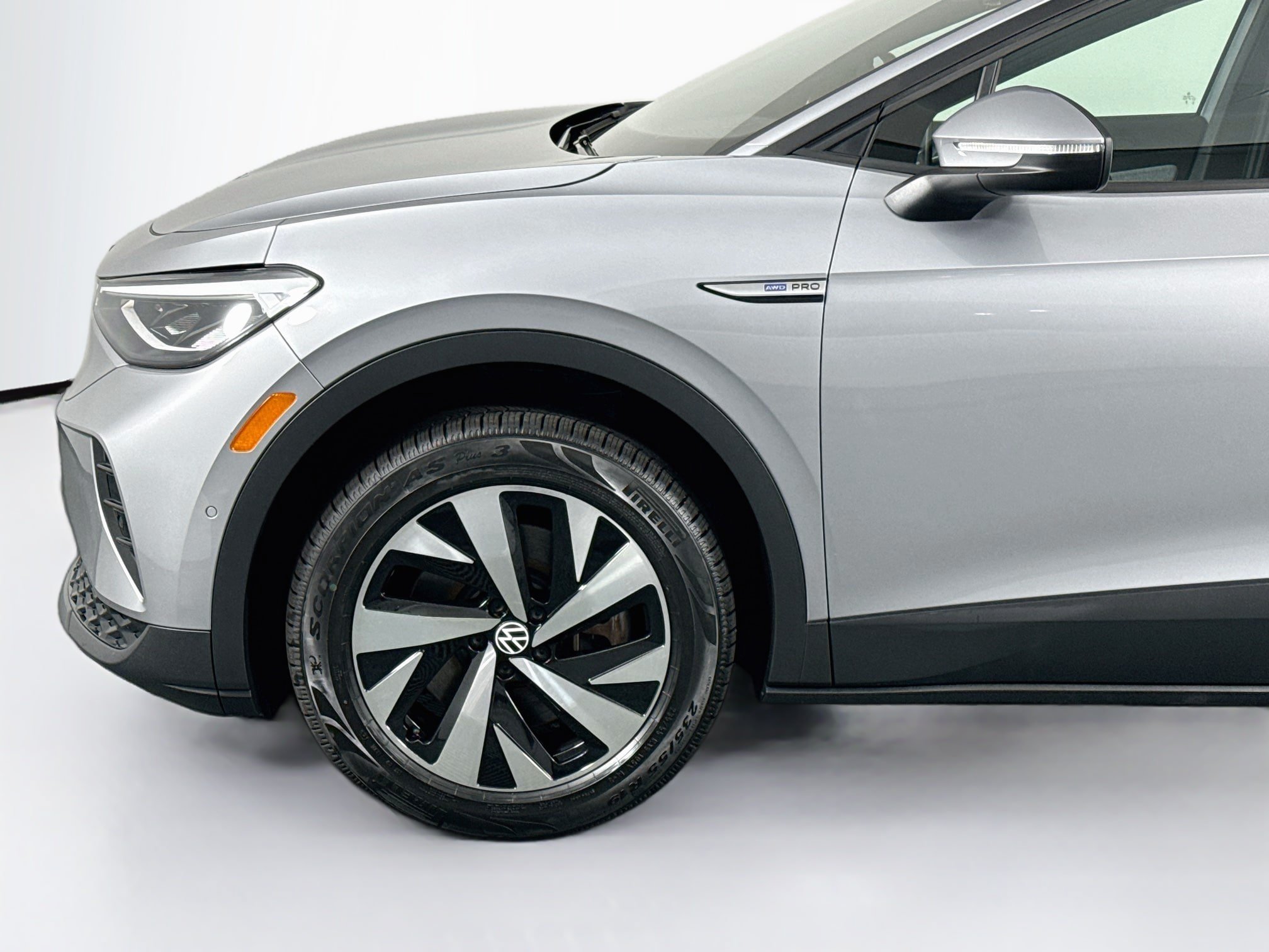 Used 2023 Volkswagen ID.4 Pro AWD/4WD image 40