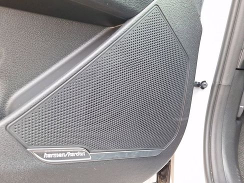 Used 2026 Kia Sportage SX image 25