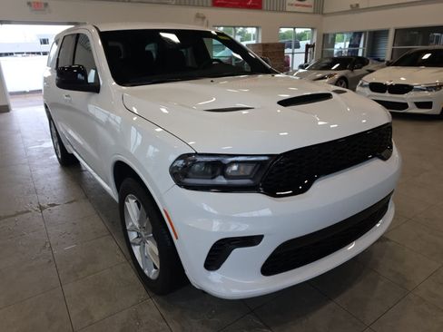 Used 2025 Dodge Durango GT AWD/4WD image 4
