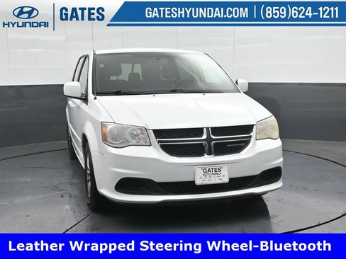 Used 2016 Dodge Grand Caravan SE image 5
