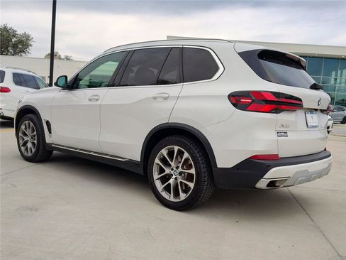 Used 2024 BMW X5 sDrive40i image 4