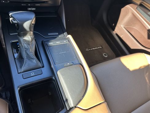 Used 2020 Lexus ES 350 w/ Premium Package image 19