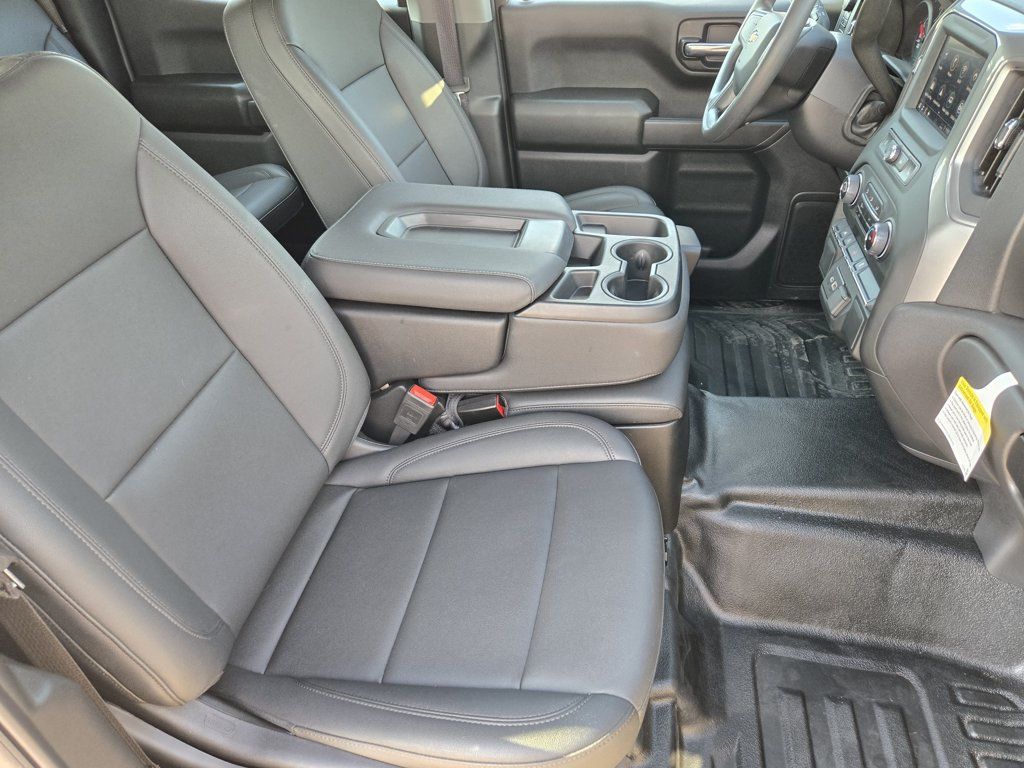 Used 2024 Chevrolet Silverado 1500 W/T w/ Trailering Package AWD/4WD image 14
