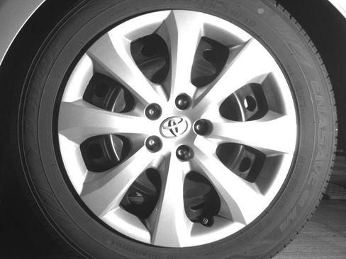 Used 2025 Toyota Corolla LE FWD image 17