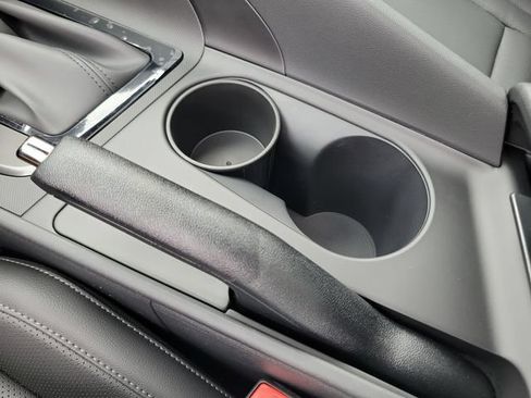 New 2026 Hyundai Elantra SEL Sport FWD image 16