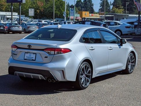 Used 2022 Toyota Corolla SE image 5