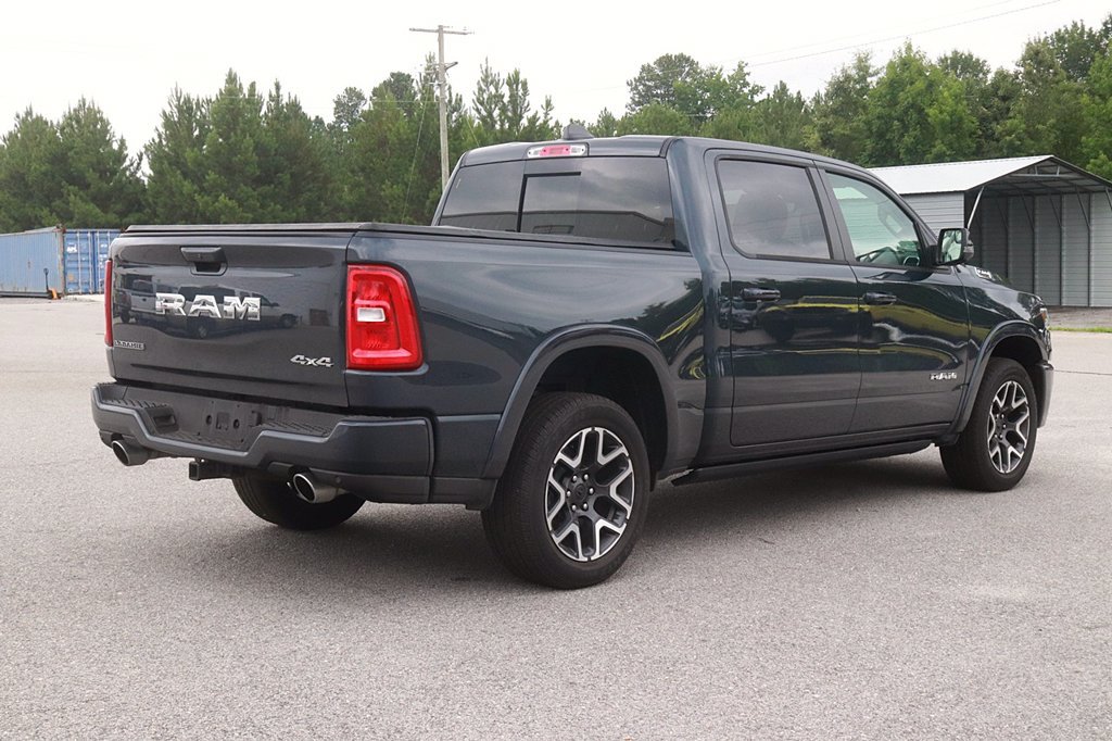 Used 2026 RAM 1500 Laramie AWD/4WD image 7