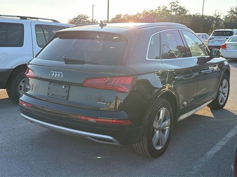 Used 2019 Audi Q5 2.0T Premium w/ Convenience Package image 7