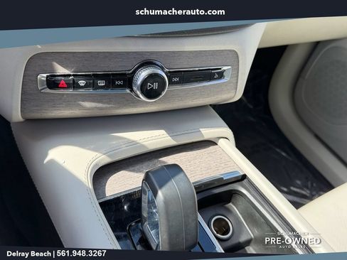 Used 2024 Volvo XC90 B6 Plus w/ Protection Package Premier AWD/4WD image 24