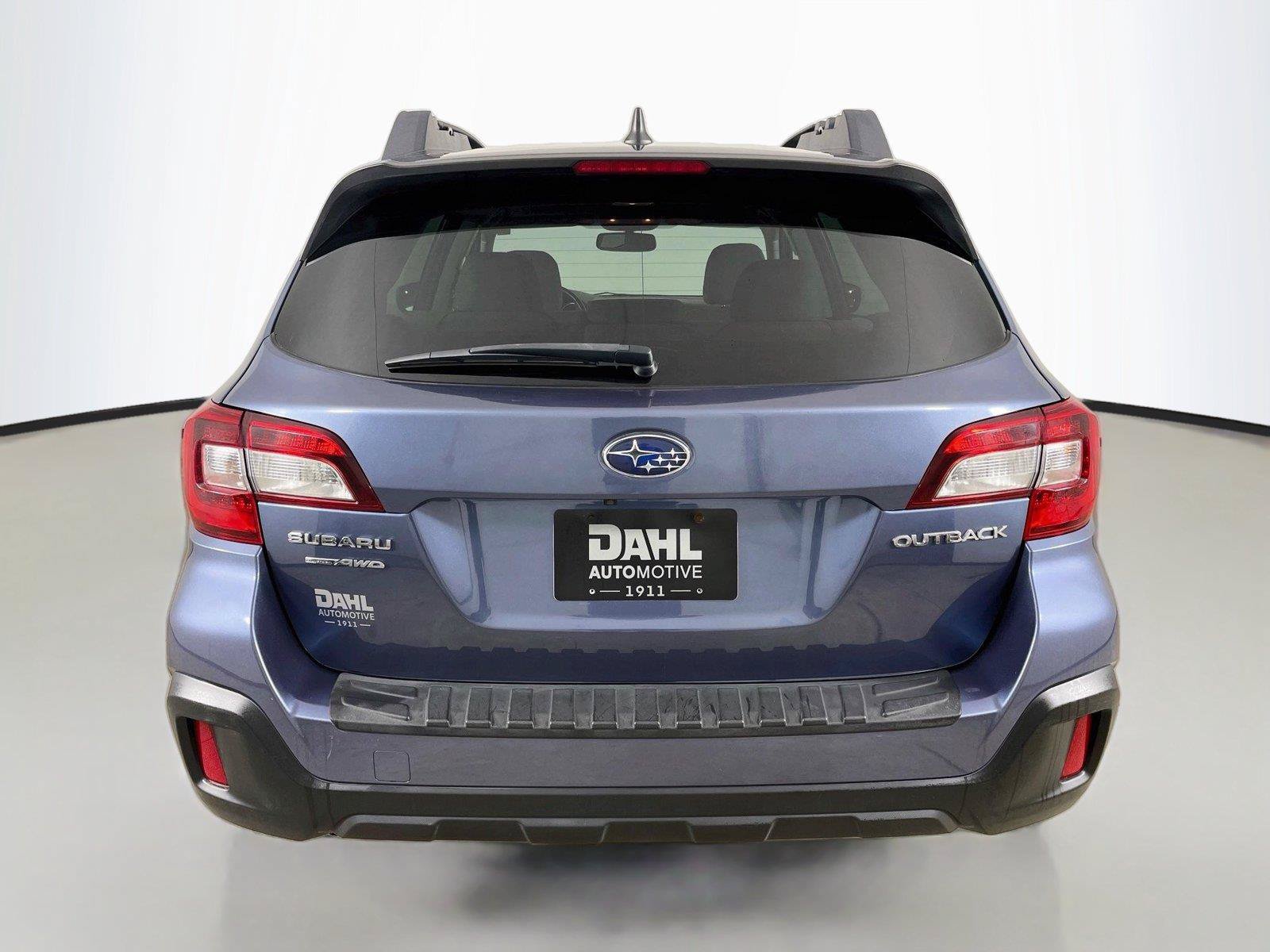 Used 2018 Subaru Outback 2.5i Premium AWD/4WD image 12