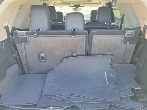 Used 2024 Nissan Pathfinder Platinum w/ Cargo Package FWD image 8