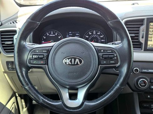 Used 2017 Kia Sportage EX w/ EX Technology Package FWD image 21