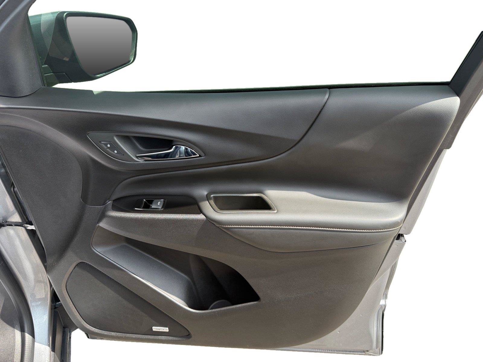 Used 2024 Chevrolet Equinox Premier FWD image 15