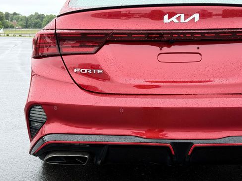 Used 2022 Kia Forte GT w/ GT2 Package FWD image 11