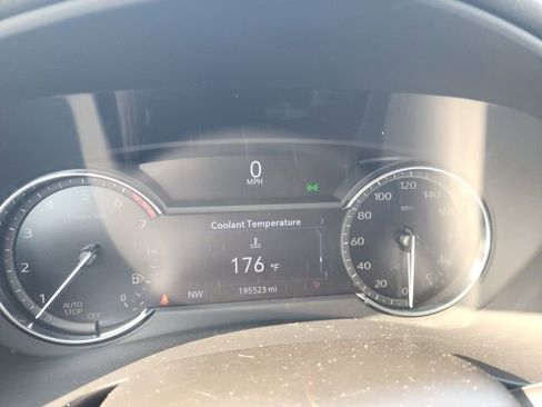 Used 2020 Cadillac XT4 Premium Luxury image 28