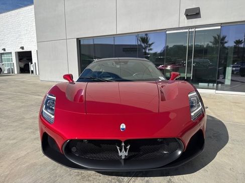 New 2024 Maserati MC20 Cielo image 4