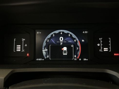 Used 2024 Toyota Tacoma SR RWD image 16
