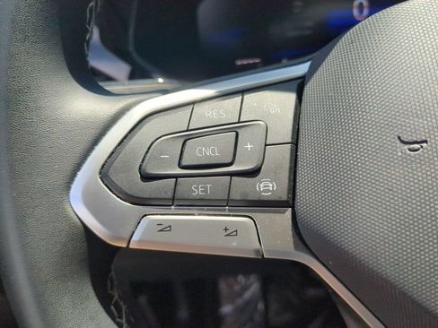 Certified 2023 Volkswagen Taos S FWD image 24