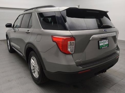 Used 2020 Ford Explorer XLT w/ Class III Trailer Tow Package RWD image 5
