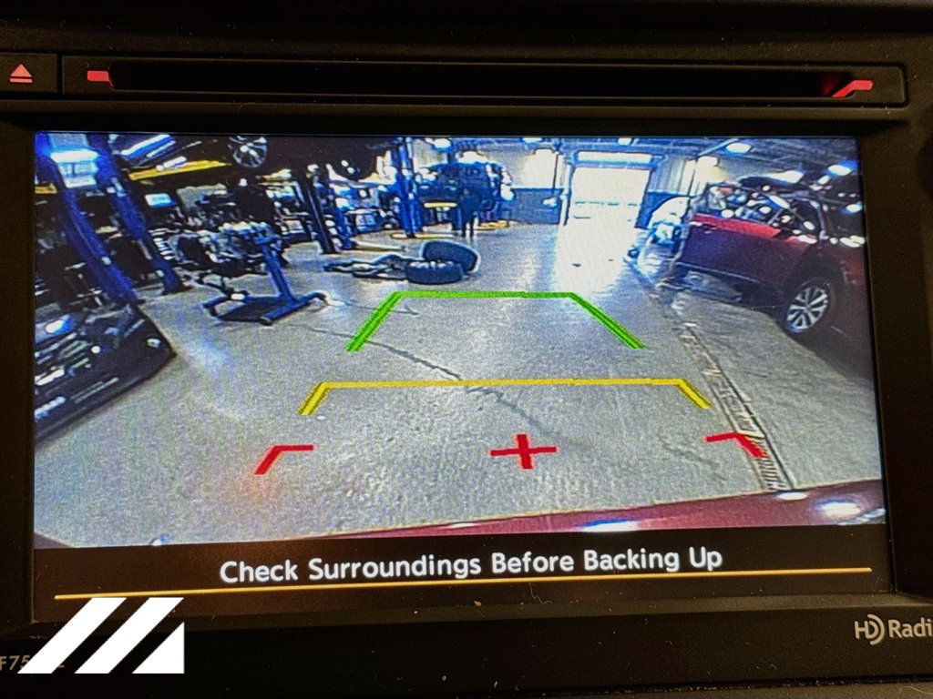 Used 2018 Subaru Forester 2.5i AWD/4WD image 15