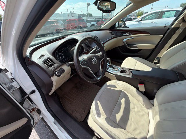 Used 2014 Buick Regal FWD image 17