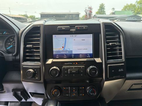 Used 2020 Ford F150 XLT w/ Equipment Group 302A Luxury AWD/4WD image 11