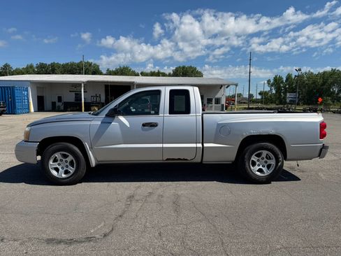 Used 2006 Dodge Dakota SLT RWD image 8