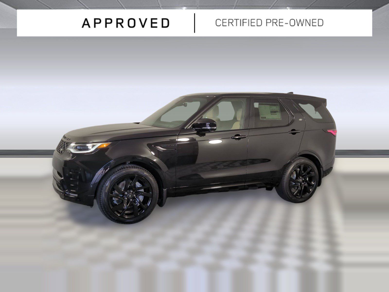 Used 2025 Land Rover Discovery Dynamic SE AWD/4WD image 1
