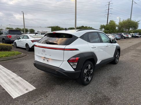 Used 2025 Hyundai Kona SEL image 5