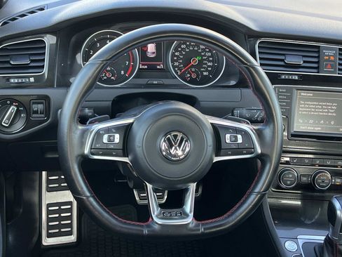 Used 2017 Volkswagen GTI Autobahn image 8