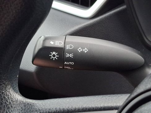 Used 2024 Toyota Corolla LE FWD image 24