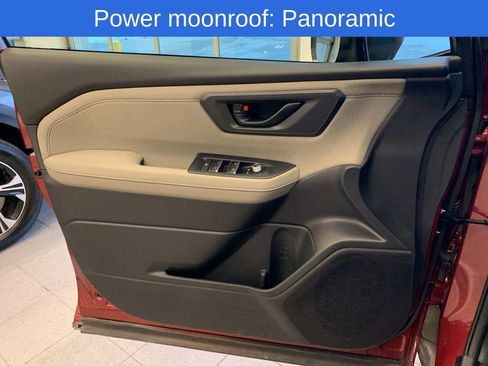 Certified 2025 Subaru Forester Premium image 11