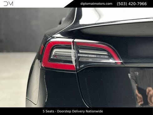Used 2018 Tesla Model 3 Long Range image 15