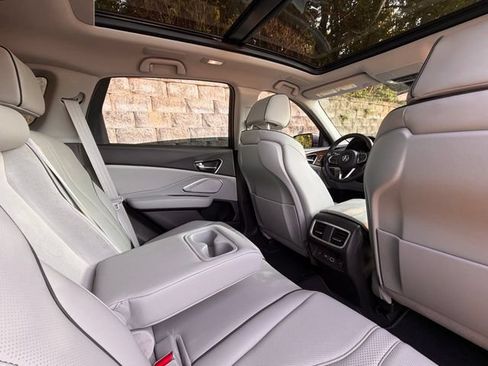 Used 2020 Acura RDX w/ Advance Package FWD image 35